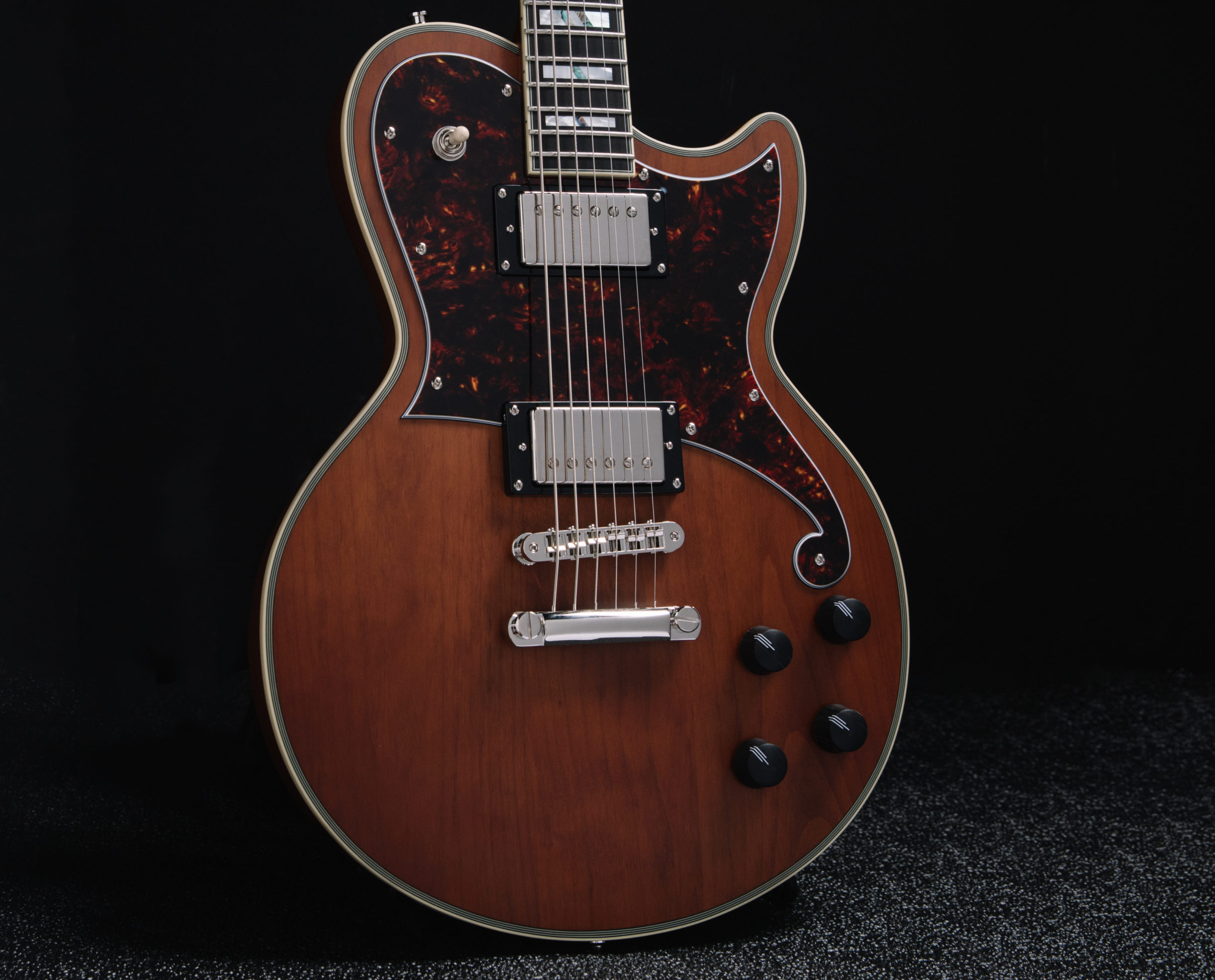 Deluxe Atlantic Baritone D'Angelico Guitars